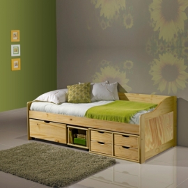 Zvýšená postel 90x200 + rošt z masivu s úložným prostorem Maxima 8809