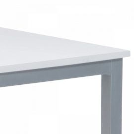 Jídelní stůl 110x70x75 cm, deska MDF, bílá barva, kovová podnož, střbrný lak GDT-202 WT